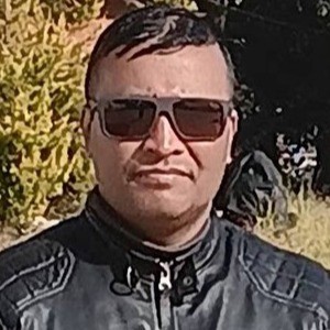 दिनेश महर्जन