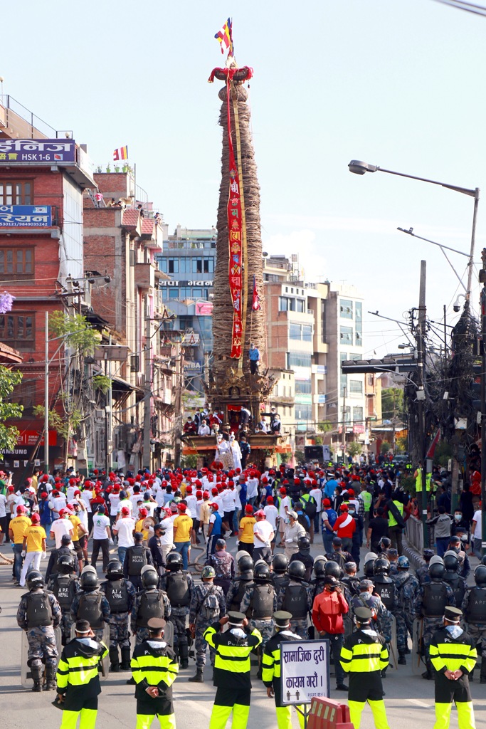 महामारीलाई ध्यानमा राखी तानियो मच्छिन्द्रनाथको रथ