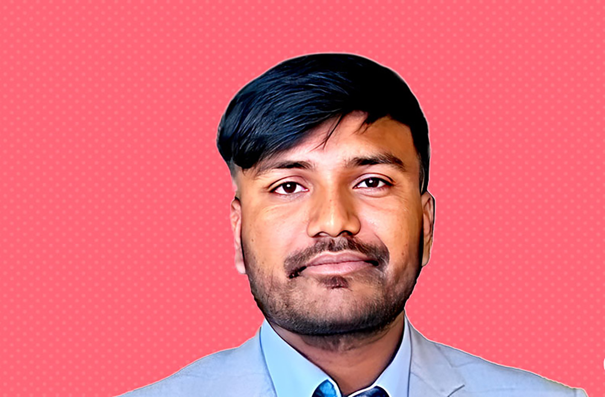 सिराहामा बब्लु गुप्ताले पड्काए सा‌सद