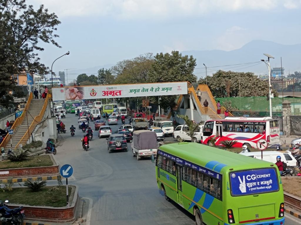 तोकेभन्दा बढी भाडा असुल्ने ७७ सवारी कारवाहीमा