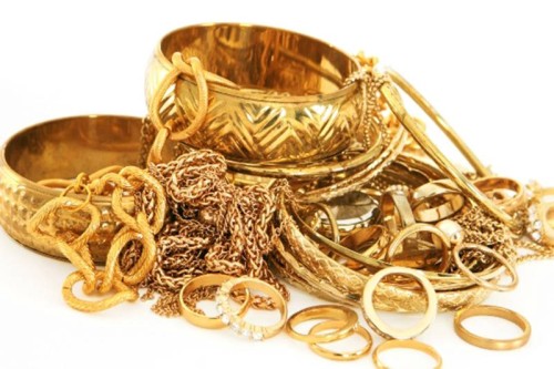 आज सुनकाे मूल्य चार हजार आठ सयले घट्यो