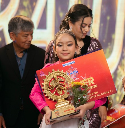 मेरी वार्ड स्कूललाई महालक्ष्मी लोकनृत्य उपाधि