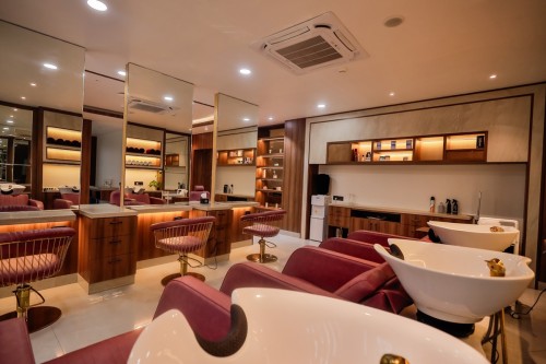 ट्रान्क्यूलिटी स्पा को शाखा विस्तार